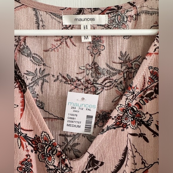 MAURICES top NWT - Picture 3 of 7
